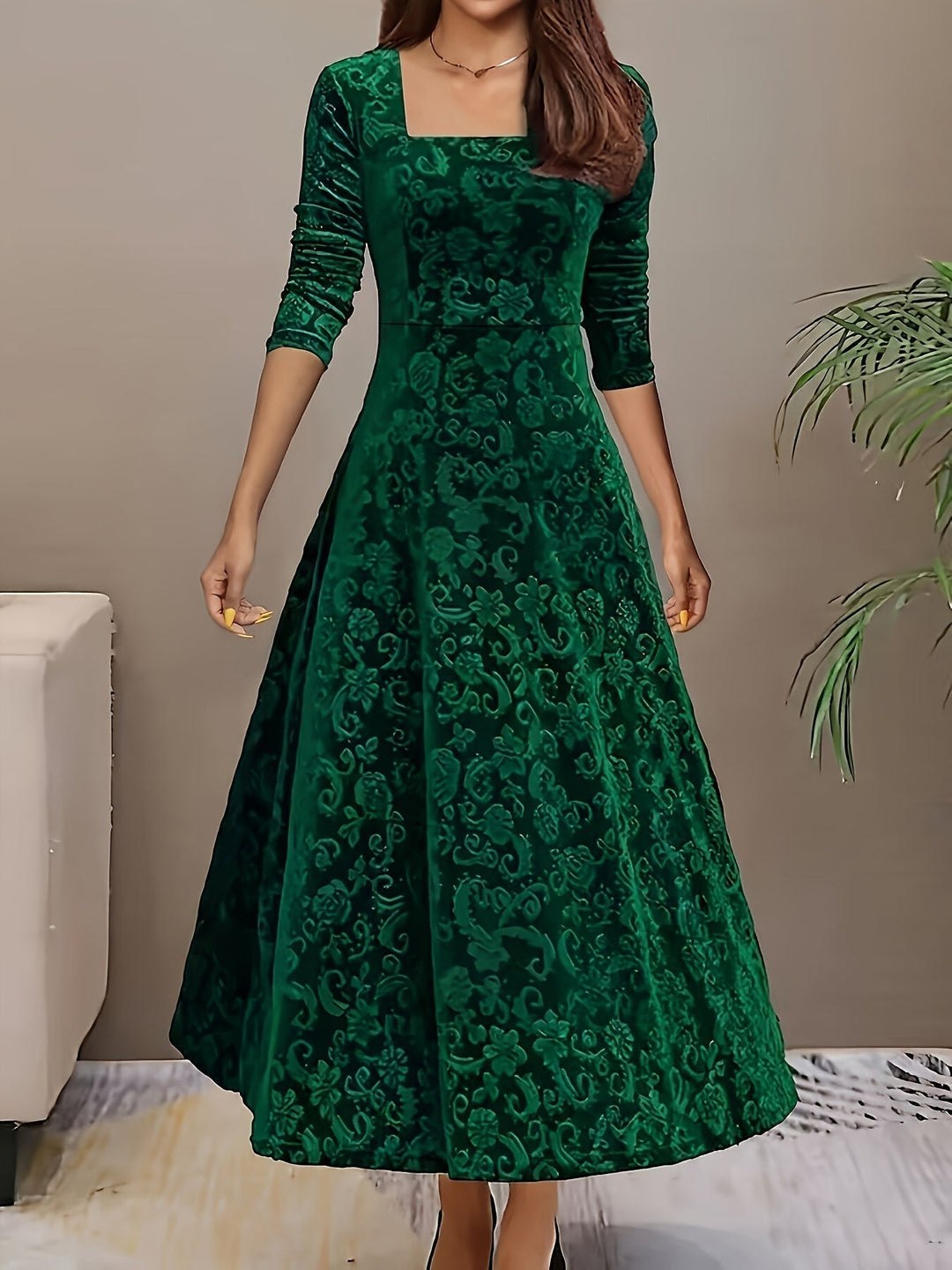 Vespera | Anmutiges Blumen-Midi-Kleid